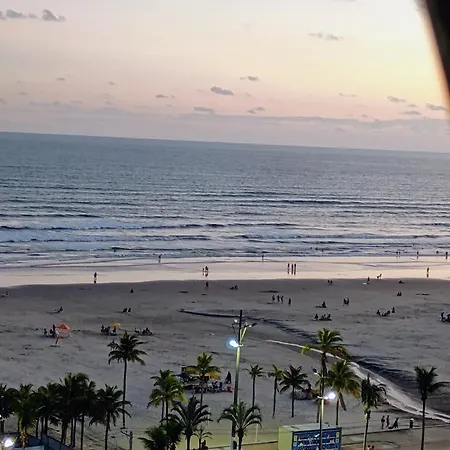 Brisa Do Mar,Com Ar Condicionado Wi-Fi Net Flix, Globo Play A 50 Metros Da Praia Do Ocian 1 Dormitorio Hospeda Ate 6 Pessoas Nao Fornecemos Roupas De Cama E Banho Com 1 Vaga De Garagem Praia Grande  Exterior photo