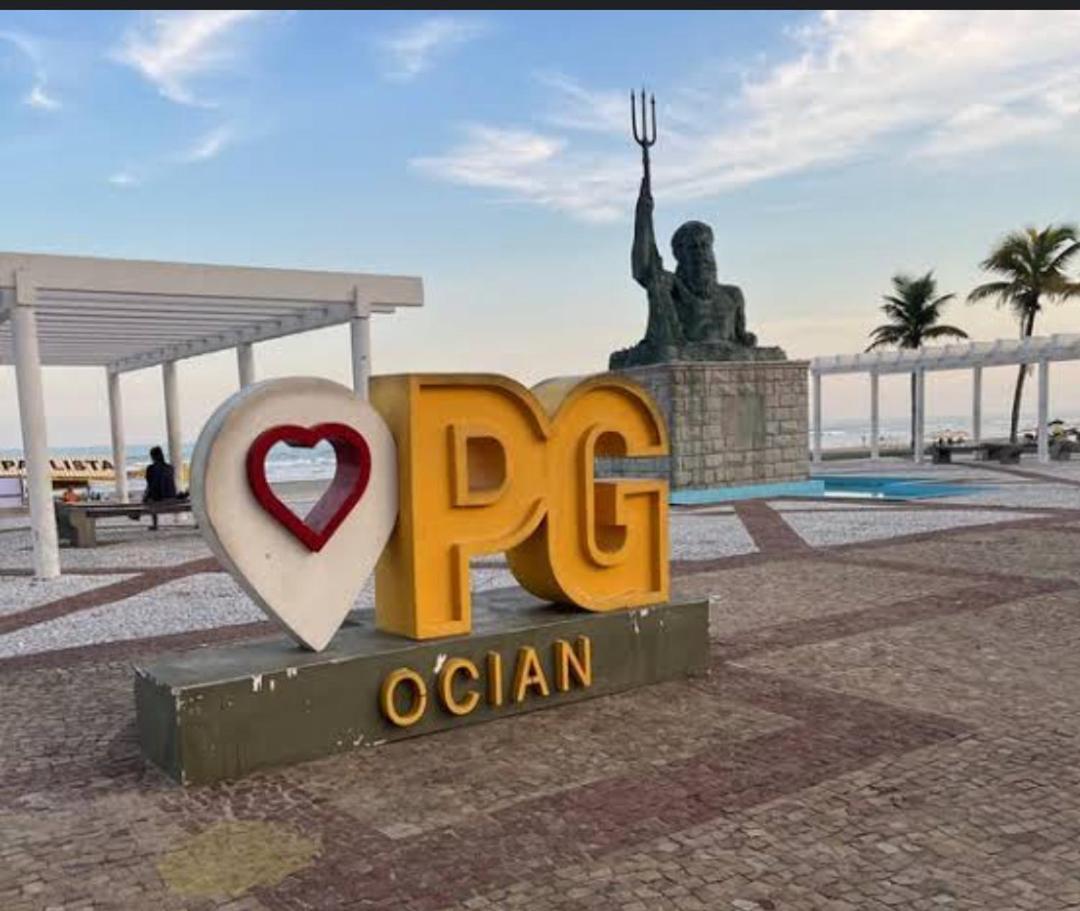 Apartamento Brisa Do Mar,com Ar Condicionado Wi-fi Net Flix, Globo Play A 50 Metros Da Do Ocian 1 Hospeda Ate 6 Pessoas Nao Fornecemos Roupas De Cama E Banho Com 1 Vaga De Garagem *