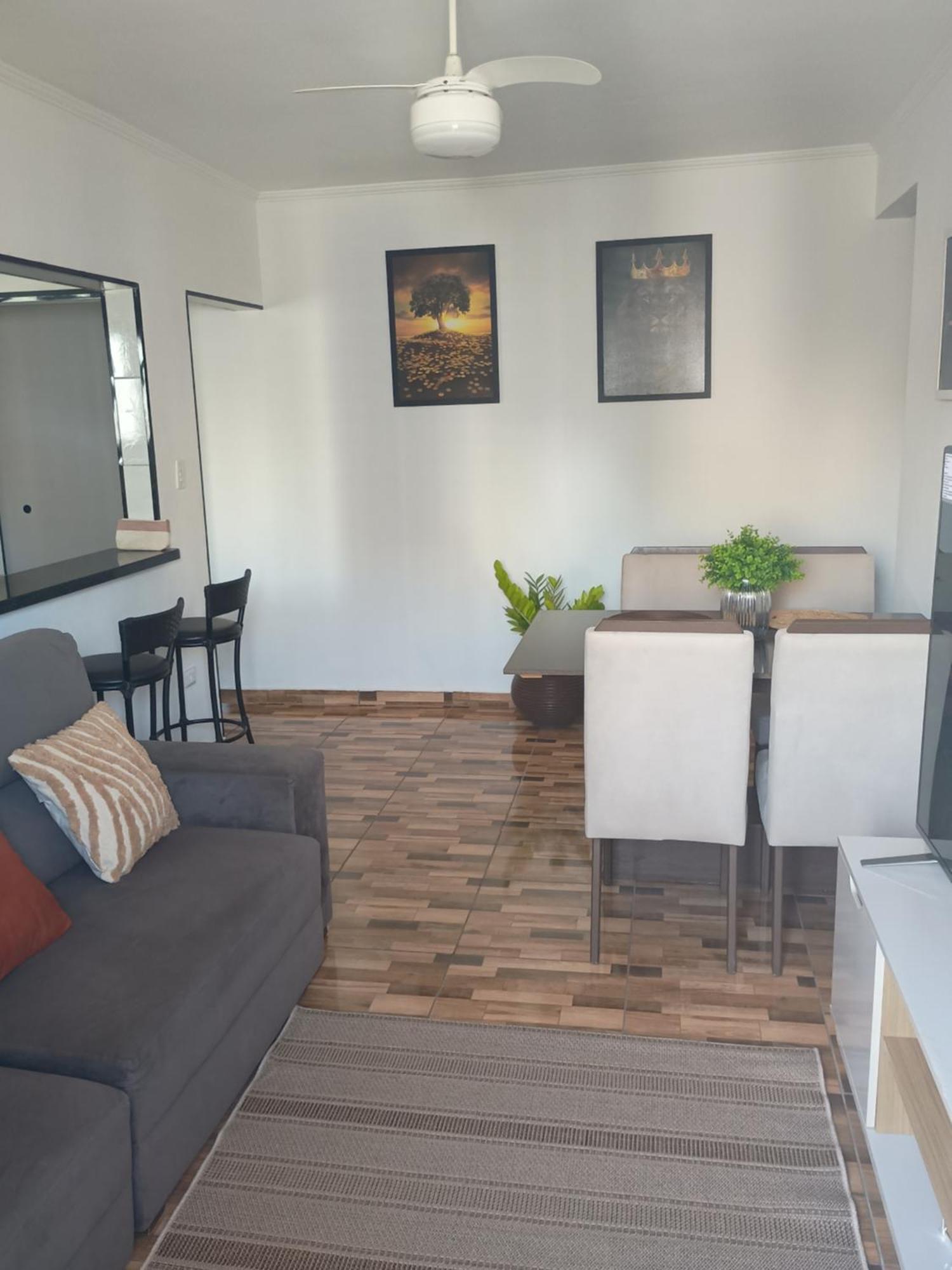 Brisa Do Mar,com Ar Condicionado Wi-fi Net Flix, Globo Play A 50 Metros Da Do Ocian 1 Hospeda Ate 6 Pessoas Nao Fornecemos Roupas De Cama E Banho Com 1 Vaga De Garagem Apartamento *